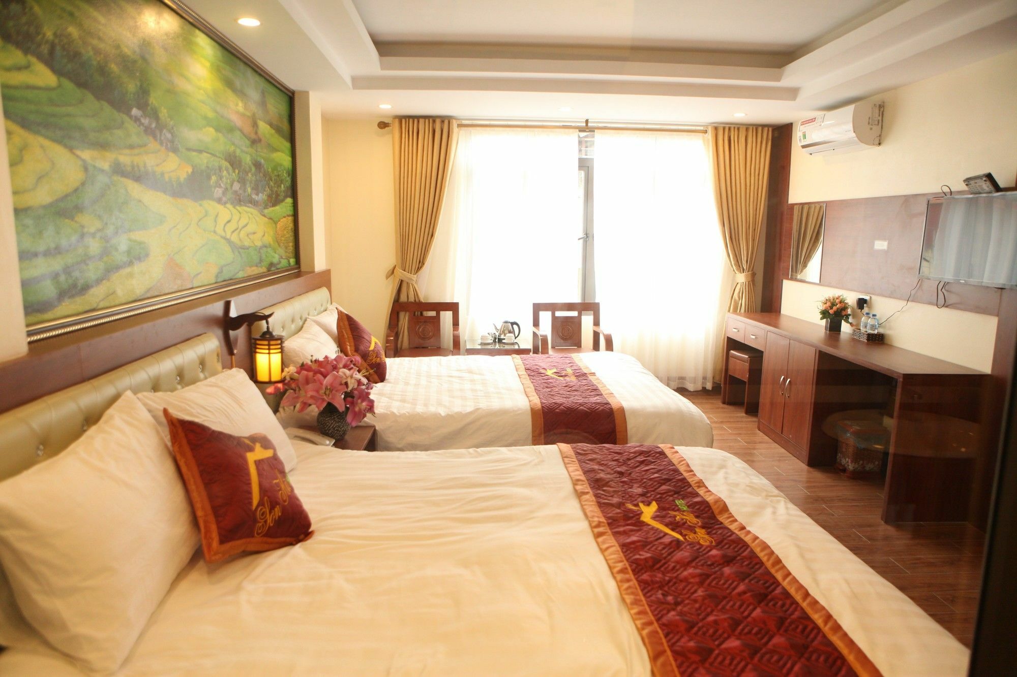 Son Ha Sapa Hotel Plus Exterior photo